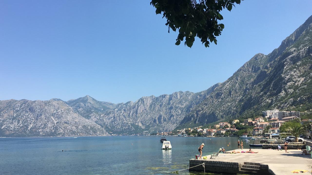 Melodia Del Mare Lägenhet Kotor Exteriör bild