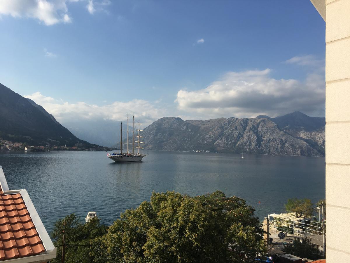 Melodia Del Mare Lägenhet Kotor Exteriör bild